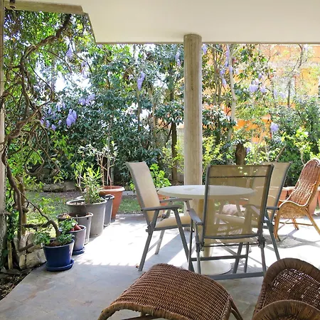Casa Le Terrazze By Interhome Дом отдыха